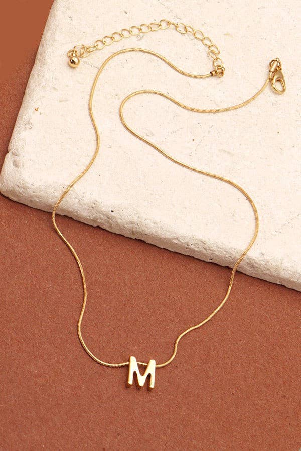 JOSSLYN by Wall to Wall - DELICATE SNAKE CHAIN INITIAL PENDANT NECKLACE