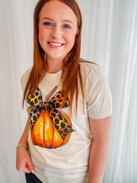 Leopard Bow Pumpkin Creme Tee