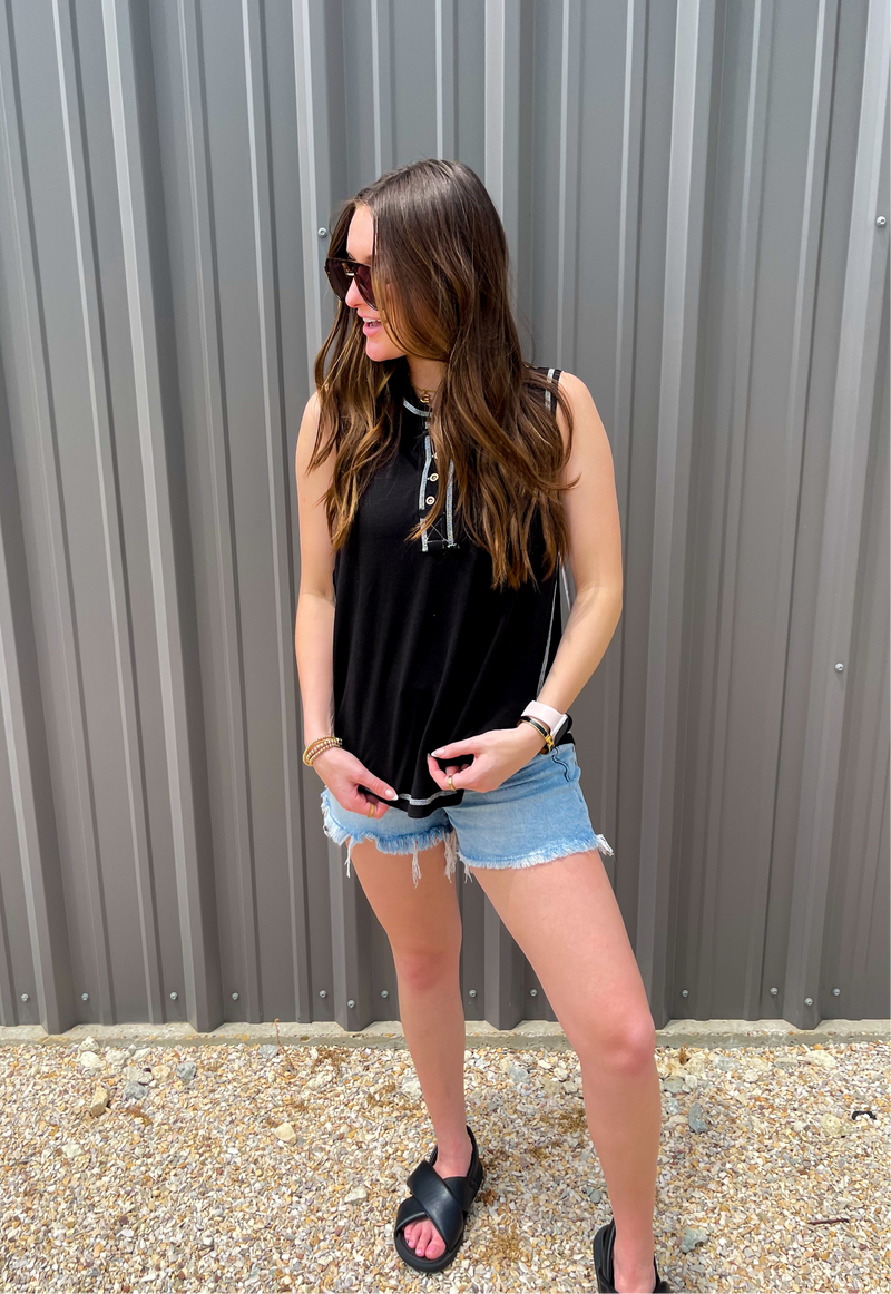 Black Contrast Exposed Stitching Tank Top