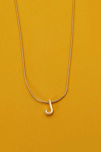 JOSSLYN by Wall to Wall - DELICATE SNAKE CHAIN INITIAL PENDANT NECKLACE